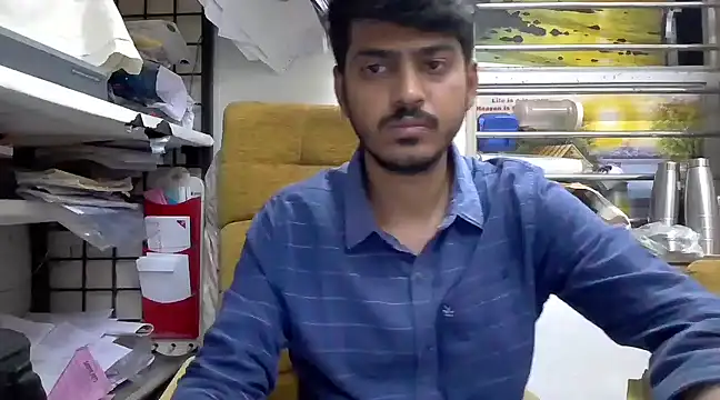 Snapshot of cute_modell chatting on March 18, 12:25 pm cute modell online show from March 18, 12:25 pm