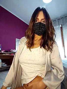 Snapshot of Akemi_rossi chatting on November 9, 8:45 am Akemi rossi online show from November 9, 8:45 am