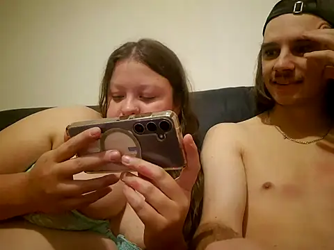 Laurajade9 online show from January 11, 1:01 pm