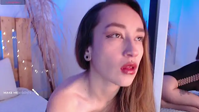 Snapshot of coral_jonesss chatting on February 26, 1:52 pm coral jonesss online show from February 26, 1:52 pm