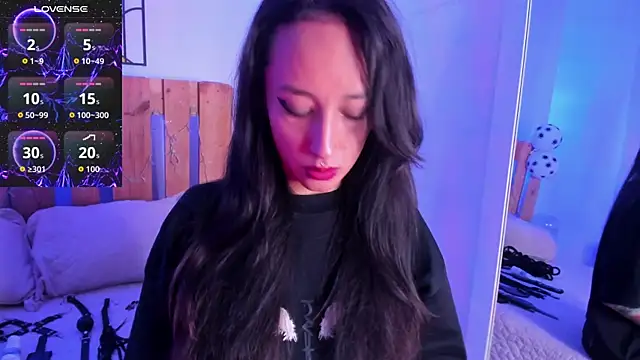 coral jonesss online show from July 20, 4:42 pm