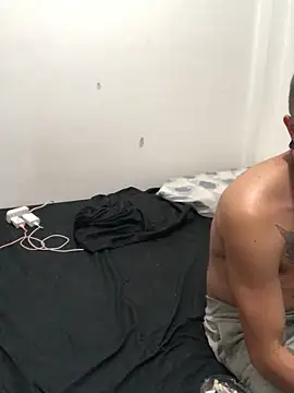 w4xxita online show from February 11, 1:20 am