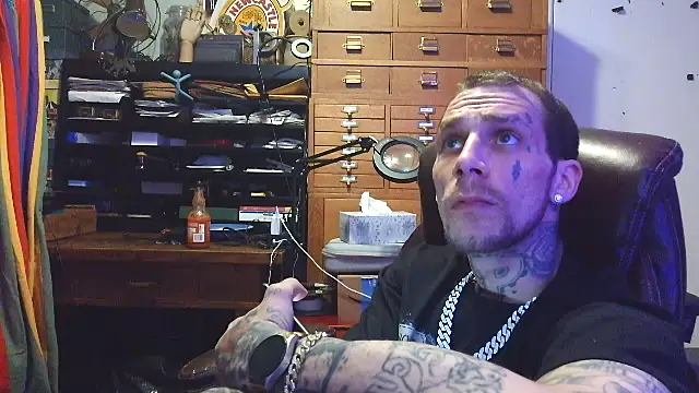 Snapshot of Aru916 chatting on November 15, 10:23 am Aru916 online show from November 15, 10:23 am