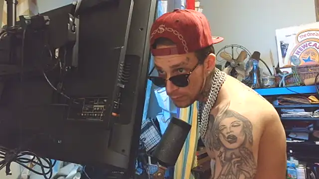 Snapshot of Aru916 chatting on November 30, 9:08 pm Aru916 online show from November 30, 9:08 pm