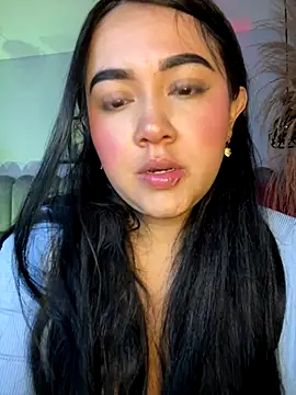 Snapshot of Sara__collins__ chatting on November 18, 12:31 pm Sara collins online show from November 18, 12:31 pm