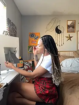 Snapshot of goddesskash chatting on February 19, 7:27 pm goddesskash online show from February 19, 7:27 pm