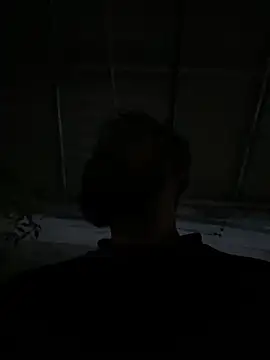 Snapshot of leonardohot1987 chatting on January 23, 4:30 am leonardohot1987 online show from January 23, 4:30 am