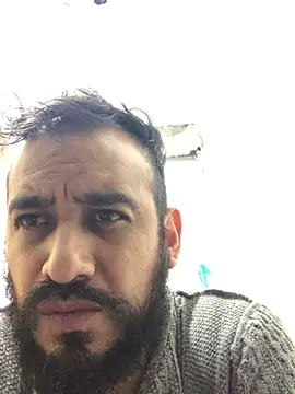 Snapshot of leonardohot1987 chatting on January 31, 4:25 am leonardohot1987 online show from January 31, 4:25 am