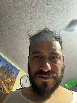 leonardohot1987 online show from February 12, 1:00 am