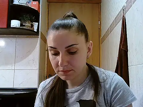 Yuliia30 online show from June 14, 2:41 pm