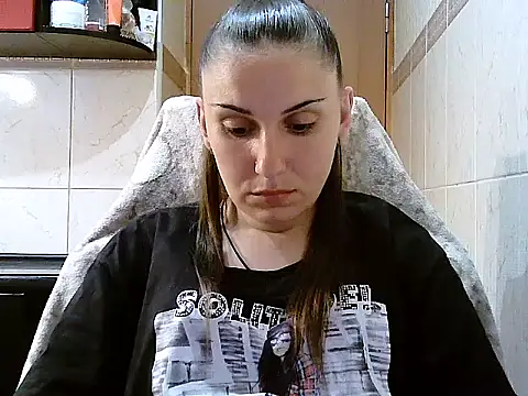 Snapshot of Yuliia30 chatting on July 9, 3:27 pm Yuliia30 online show from July 9, 3:27 pm