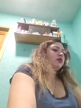 Snapshot of Jyleta chatting on January 20, 10:04 pm Jyleta online show from January 20, 10:04 pm