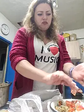 Snapshot of Jyleta chatting on September 12, 8:42 pm Jyleta online show from September 12, 8:42 pm