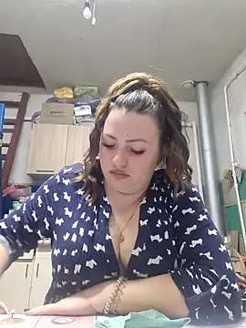 Snapshot of Jyleta chatting on October 7, 9:45 pm Jyleta online show from October 7, 9:45 pm