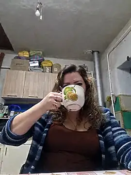 Snapshot of Jyleta chatting on October 25, 11:54 pm Jyleta online show from October 25, 11:54 pm