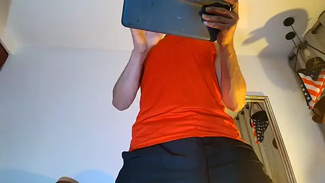 Snapshot of orlando_yate chatting on September 29, 10:36 pm orlando yate online show from September 29, 10:36 pm