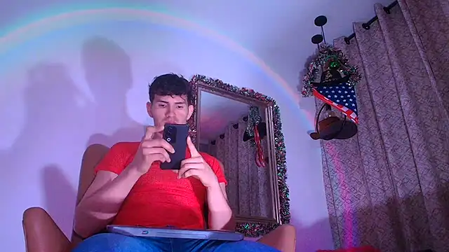 Snapshot of orlando_yate chatting on November 22, 11:15 pm orlando yate online show from November 22, 11:15 pm