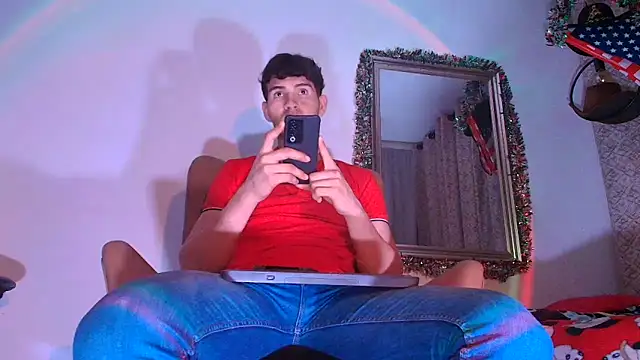 Snapshot of orlando_yate chatting on November 25, 12:43 am orlando yate online show from November 25, 12:43 am