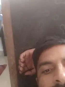 Snapshot of gawwalibhabhi_24 chatting on October 30, 9:33 am gawwalibhabhi 24 online show from October 30, 9:33 am