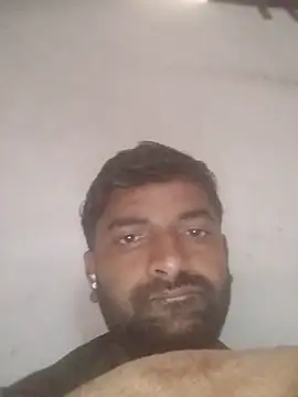 Snapshot of gawwalibhabhi_24 chatting on November 30, 2:59 am gawwalibhabhi 24 online show from November 30, 2:59 am