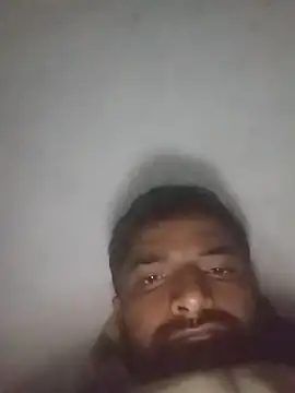 Snapshot of gawwalibhabhi_24 chatting on December 2, 3:51 pm gawwalibhabhi 24 online show from December 2, 3:51 pm