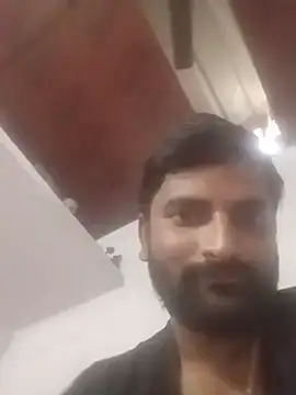 Snapshot of gawwalibhabhi_24 chatting on December 17, 10:10 am gawwalibhabhi 24 online show from December 17, 10:10 am