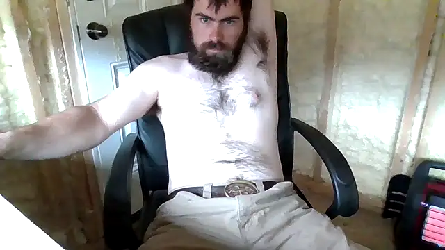 Snapshot of therealjj3333 chatting on November 23, 2:39 pm therealjj3333 online show from November 23, 2:39 pm