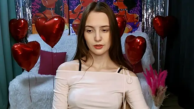 Snapshot of SamanthaaaWalker chatting on February 18, 6:48 am SamanthaaaWalker online show from February 18, 6:48 am