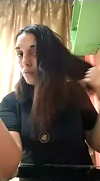 Snapshot of Rosanna_Rennie chatting on February 18, 12:17 pm Rosanna Rennie online show from February 18, 12:17 pm