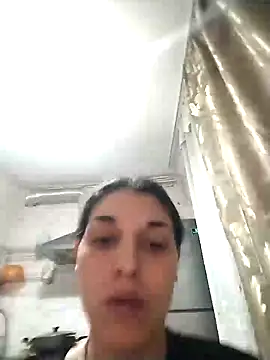 Snapshot of Rosanna_Rennie chatting on February 18, 3:43 pm Rosanna Rennie online show from February 18, 3:43 pm