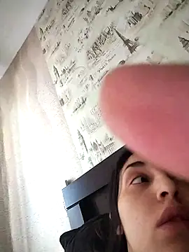 Snapshot of Rosanna_Rennie chatting on March 13, 11:08 am Rosanna Rennie online show from March 13, 11:08 am