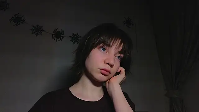 CassJonn online show from November 26, 6:20 pm