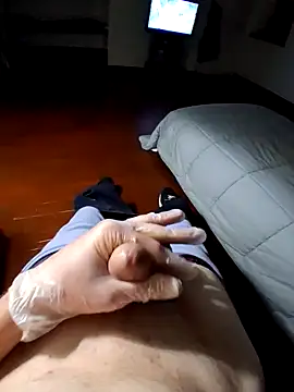 Snapshot of William1941 chatting on December 4, 4:22 am William1941 online show from December 4, 4:22 am