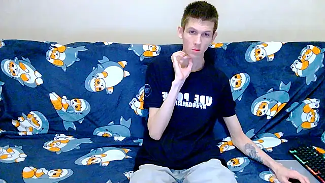 Lester Broo online show from December 18, 9:32 pm