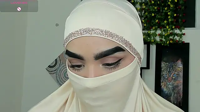 Maissa Alabi online show from November 19, 7:36 pm