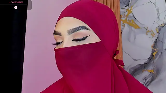 Maissa Alabi online show from July 25, 5:10 pm
