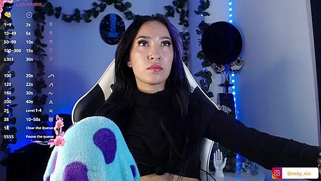 Snapshot of victoria_ricci_a chatting on November 17, 4:40 am victoria ricci a online show from November 17, 4:40 am