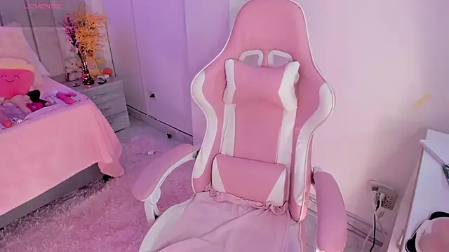 tamy xoo online show from January 16, 7:20 pm