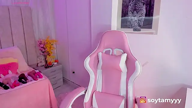 tamy xoo online show from March 12, 9:13 pm