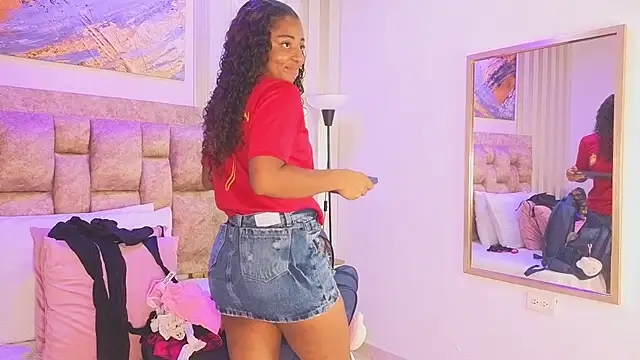 avis lara online show from July 19, 1:59 pm