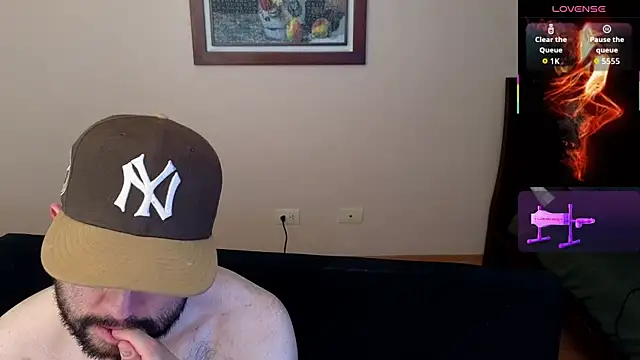 hairyncuteass online show from July 24, 4:49 pm