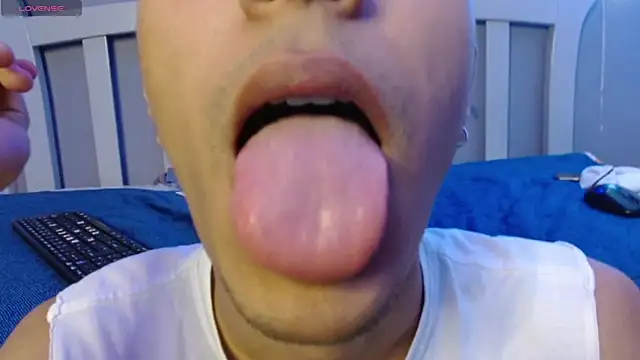 HarolddXL online show from January 13, 3:47 pm