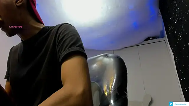 HarolddXL online show from September 15, 1:11 pm