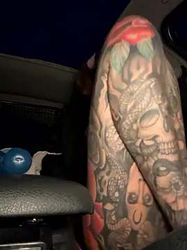 Black sweet Rose online show from January 13, 4:34 pm