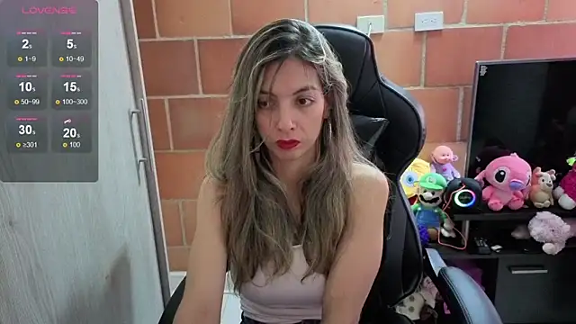 Snapshot of Princezzlove3 chatting on October 12, 8:52 pm Princezzlove3 online show from October 12, 8:52 pm