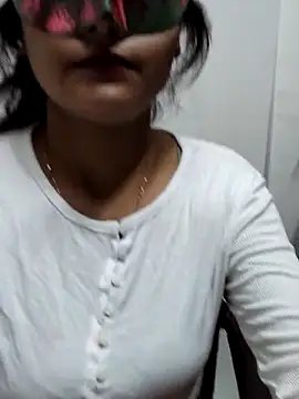 Snapshot of sexyankitasex chatting on November 25, 1:44 pm sexyankitasex online show from November 25, 1:44 pm