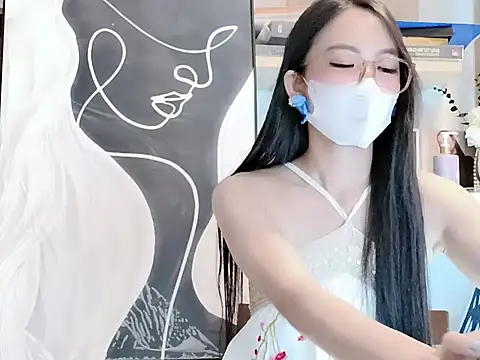 Lush-Office online show from November 24, 8:14 am