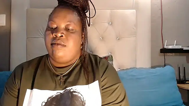 omalicha98 online show from February 19, 6:53 am