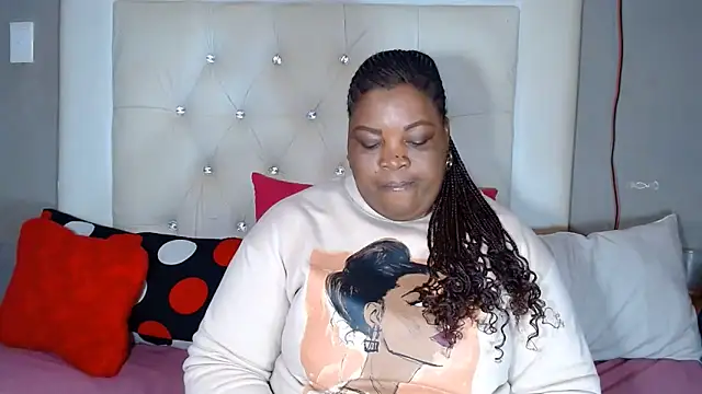 omalicha98 online show from June 11, 7:28 am
