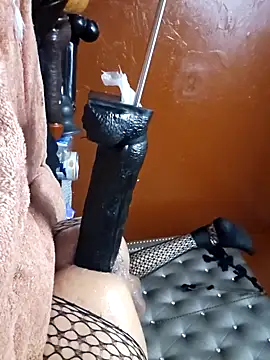 DBOY5G online show from March 14, 4:18 am